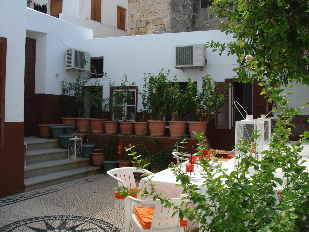 Villa Elena Lindos  Luaran gambar