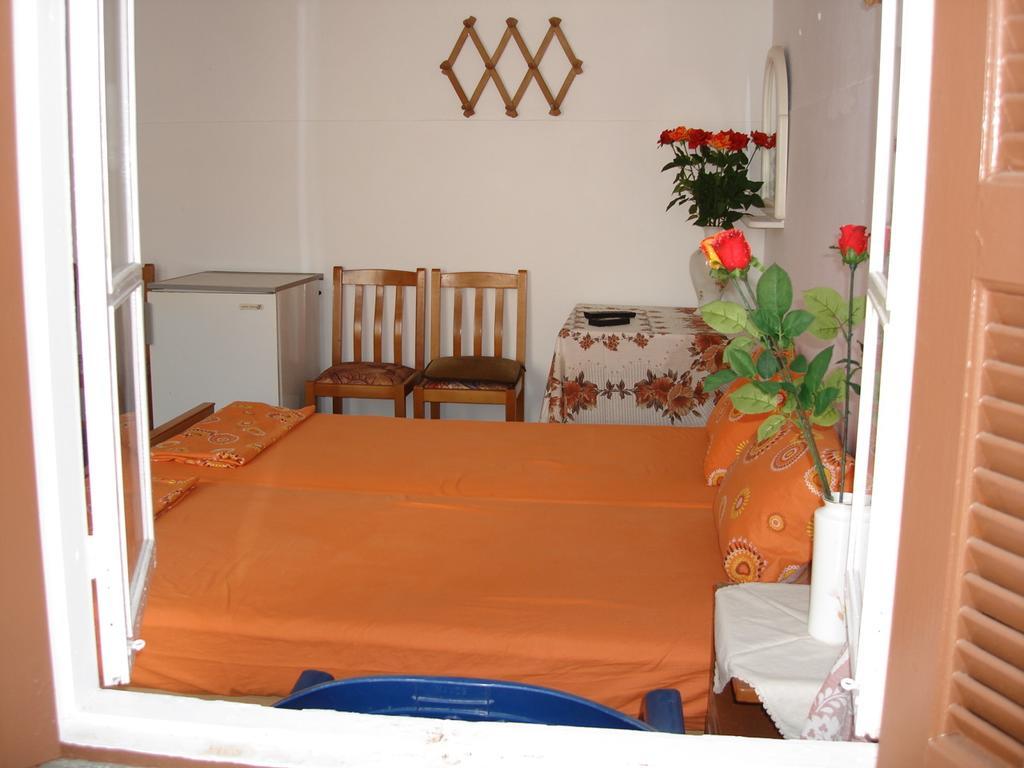 Villa Elena Lindos  Bilik gambar